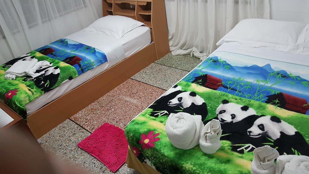 Emmanuel Guesthouse Прачуап Кири Кан Екстериор снимка